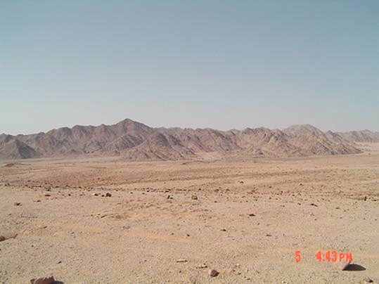 North view, Musayhīj mountain can be seen