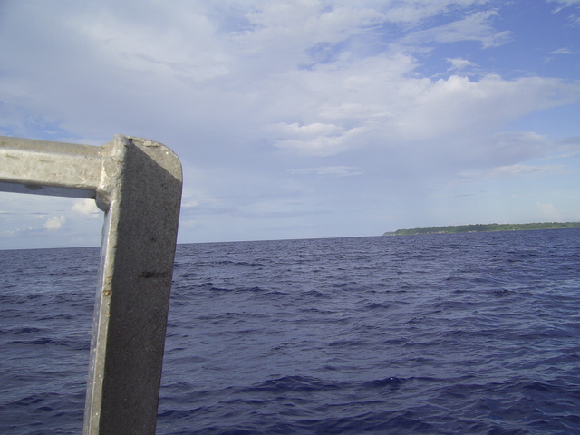 East to Mborokura Island - great diving!