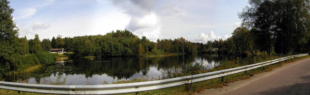 One of the many nice lakes in the area