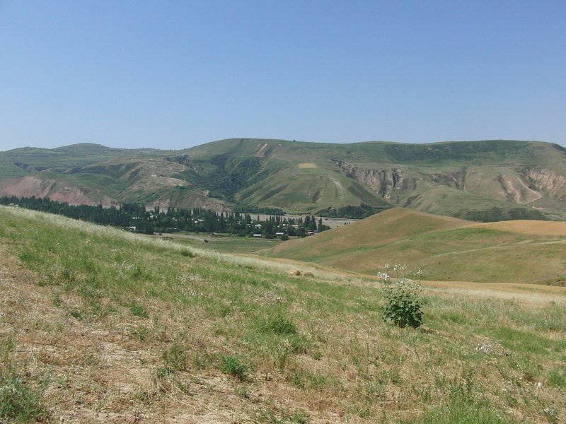 View to the South - Langar-Kolon