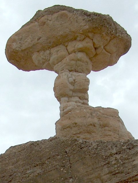 "The Mushroom" 38°50.087'N 32°42.964'E