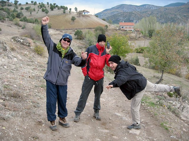 Team on the confluence point other version