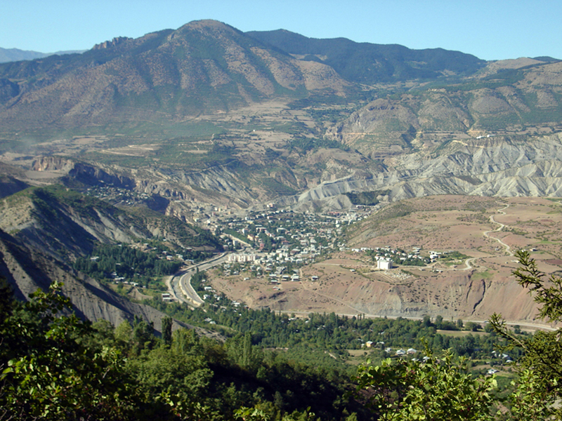 The landscape sourrounding the Confluence