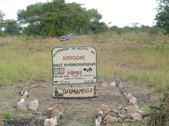 A crossing towards a school, a village, and a way to get closer