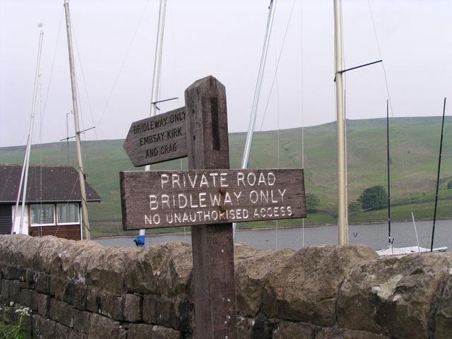 the bridle way along the water reservoir