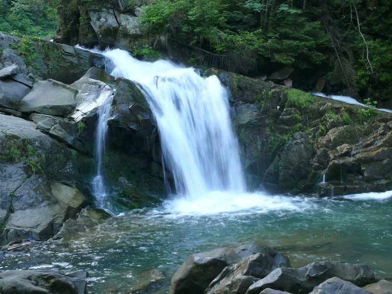 Водопад Каменка