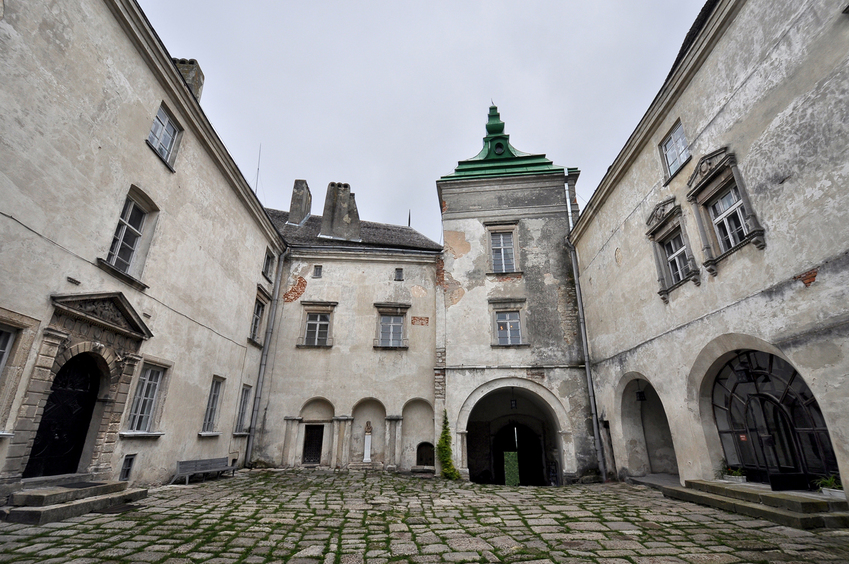 Inner court of Olesko castle