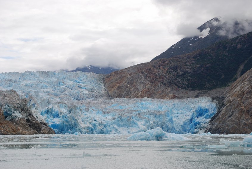 Tracy Arm glacier