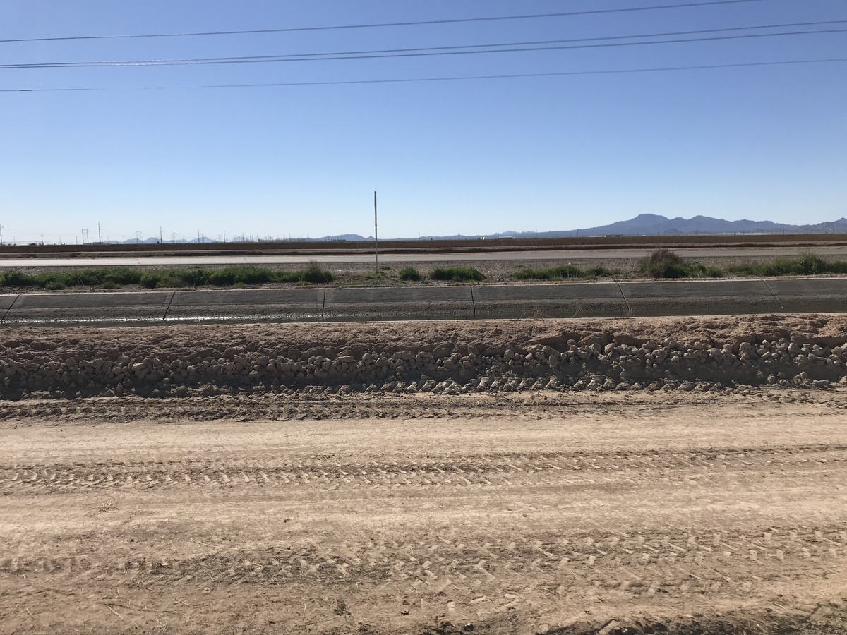 View to the south from the confluence point. 