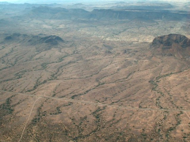 Aerial photo taken 14-Nov-2000 by Russ Cooper.