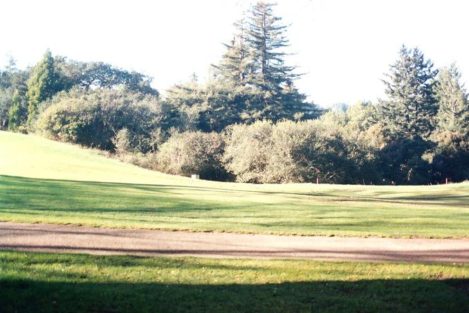 Looking across the 10th fairway towards the confluence.