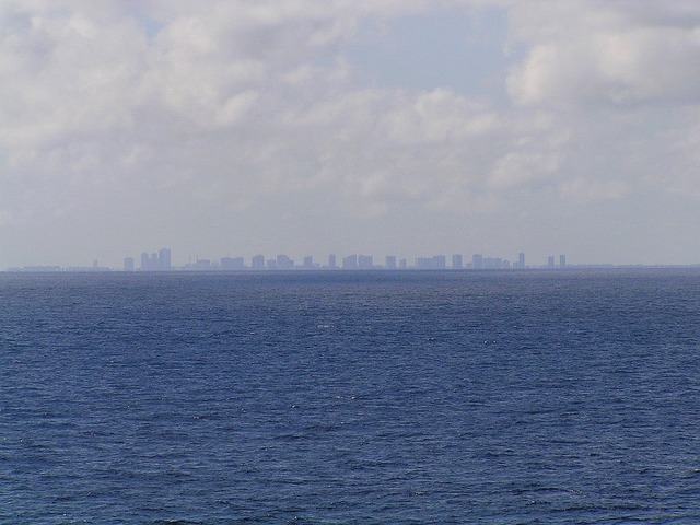 View toward SSW