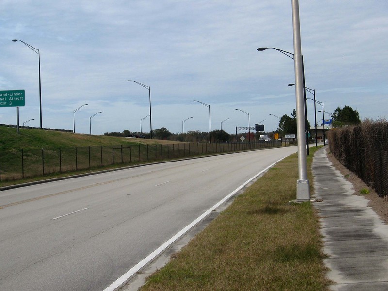 View to the west along the frontage road.