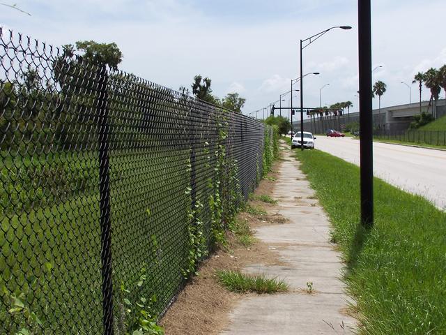 Looking East along N Frontage Road.