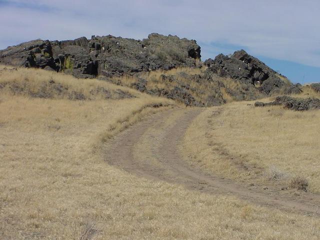 A not-so-rough section of Owinza Desert Road