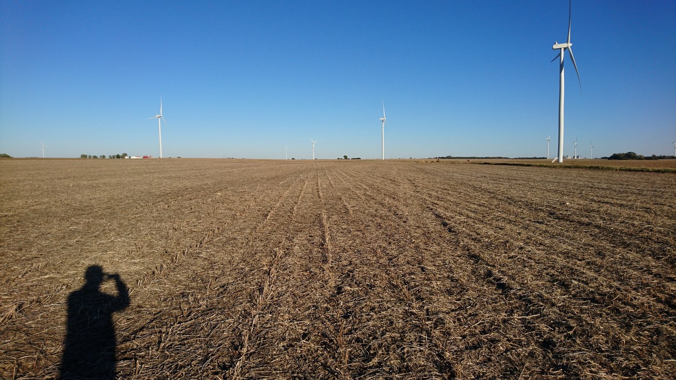 East view from the confluence. 500 meters towards east lies the road with the parked car