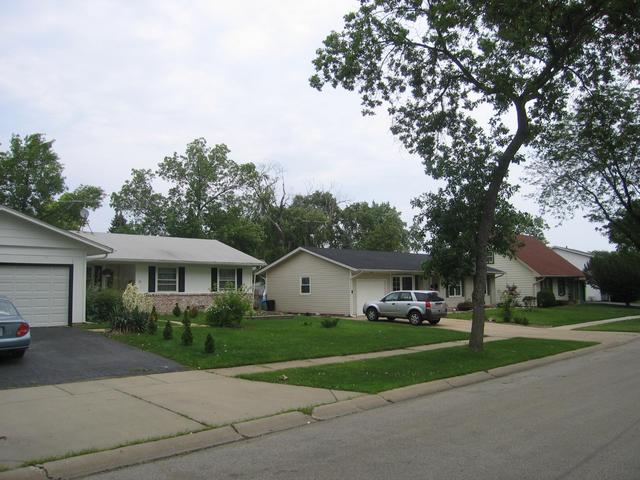 42N 88W, aka 70 Brantwood Avenue