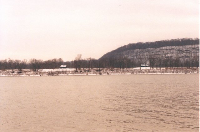 Looking due south from the north shore of the Ohio