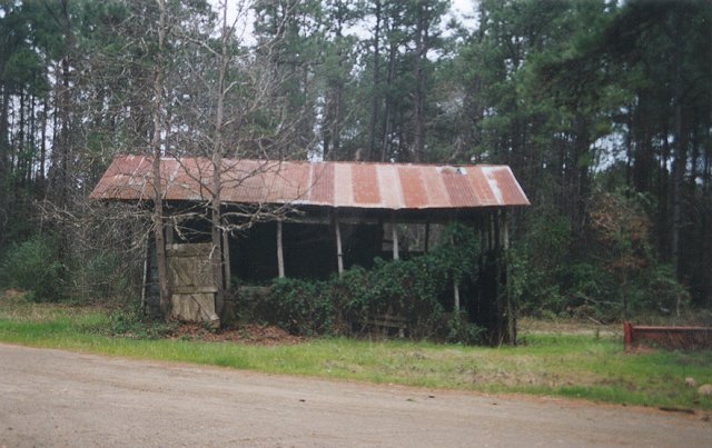 Equipment shed 100 yards south of confluence point.