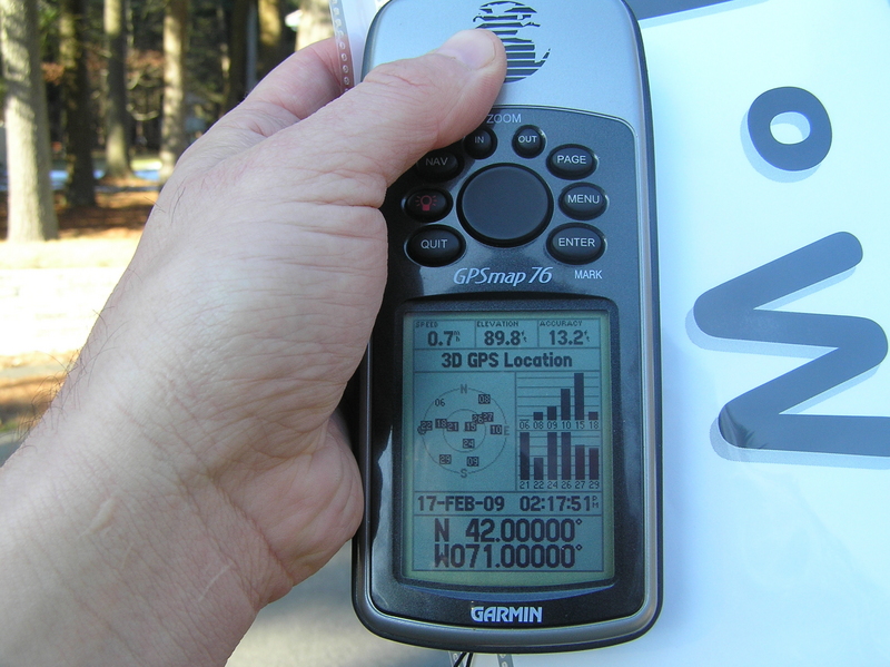 GPS reading at the confluence site.