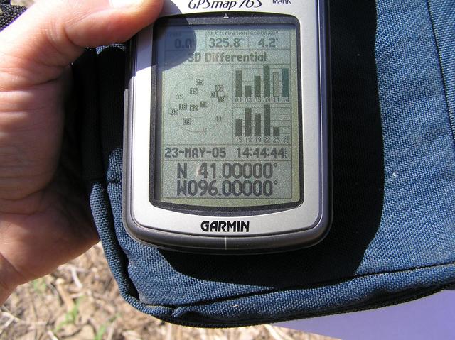 GPS reading at the confluence site.