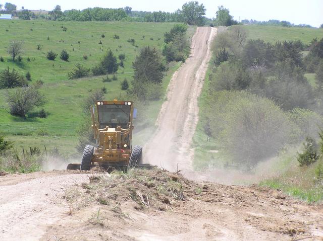 Looking south from the closest road to the confluence, 1 km west of the confluence.