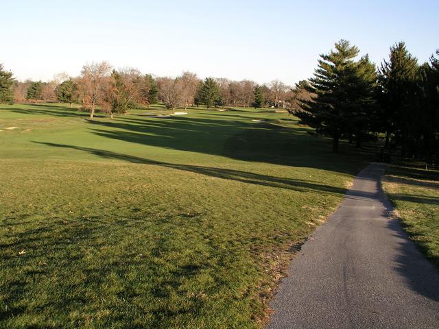 Looking toward 40N 75W from the tee