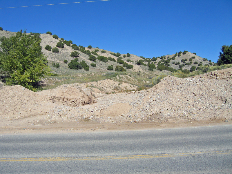 Drainage leading to confluence