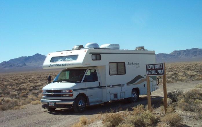 NE gate to Death Valley - where are the rangers?