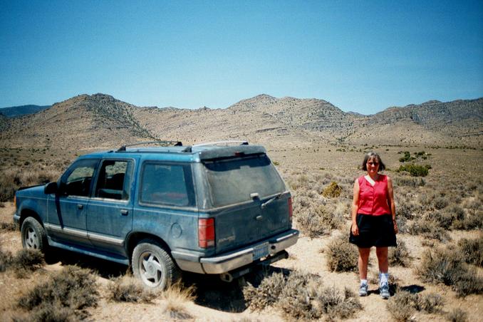 Jan and Emma in the "road" near the confluence.