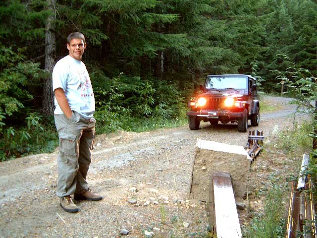 inspecting the disassembled gate