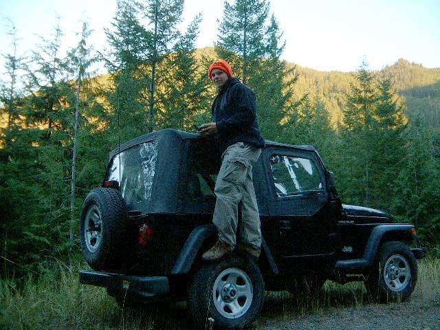 parked and ready to hike (near sunset)