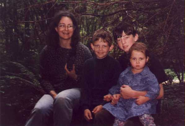 Mendelara, Lucas, Kevin, and Yona at the confluence.