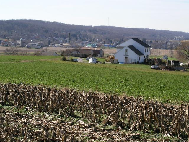 Residents of the house nearest 40N 76W have traditionally been friendly to CP hunters.