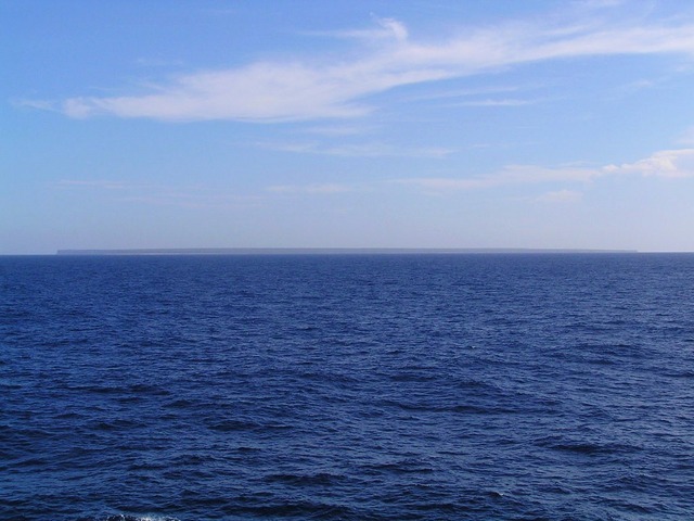 Isla de Mona seen from the Confluence towards NE