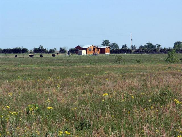 Stable building close to the point