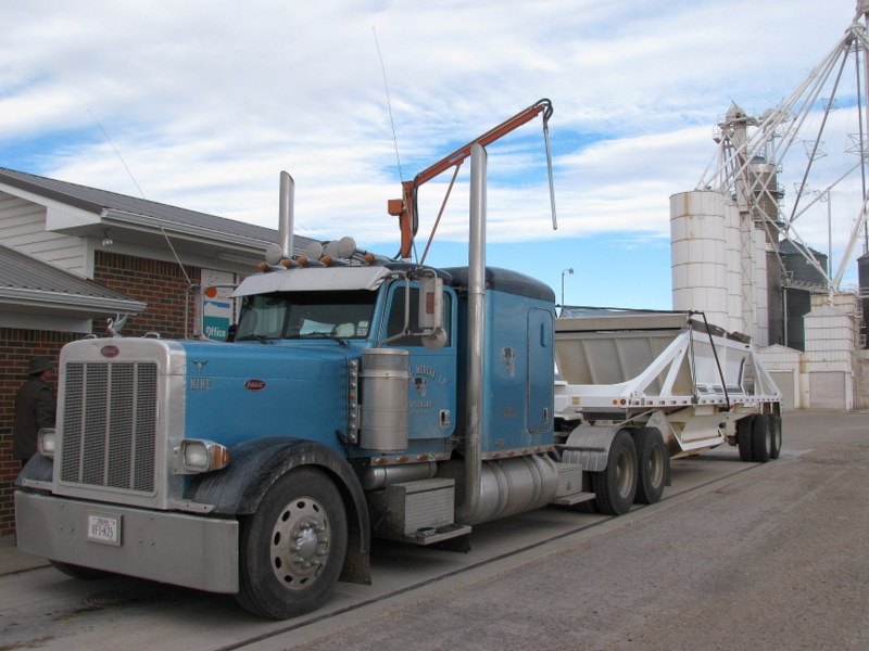 Truck being weighed at Sunray Co-op Office