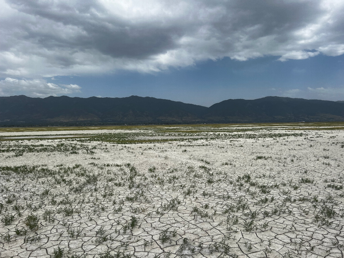 View East (towards I-15 and the Wasatch Range)