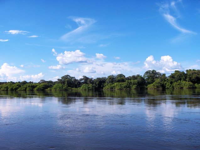 VIEW TO NORTH. SEE WESTERN TIP OF MARAYA ISLAND ON VENTUARI RIVER