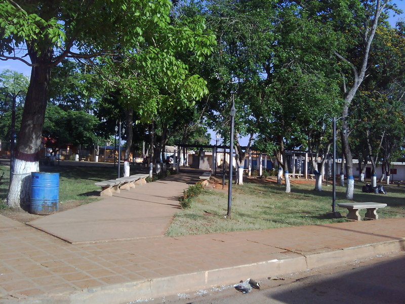 Plaza Bolívar in San Diego de Cabrutica. 