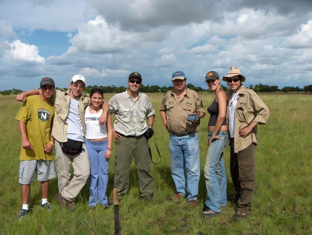 THE CONFLUENCER TEAM, ANTHONY, JESUS, JHOSET, RICARDO, ME, VELENTINA AND ALFREDO