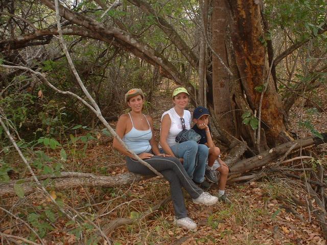 My Wife Mariela and his Sister Gabriela