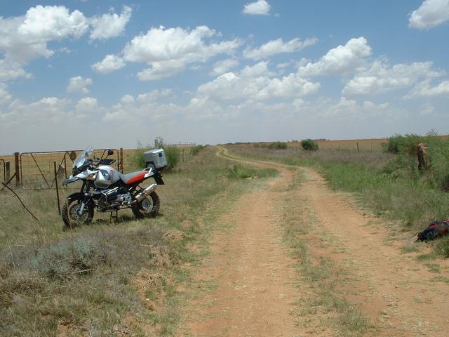 Showing the dirt road that got me real close