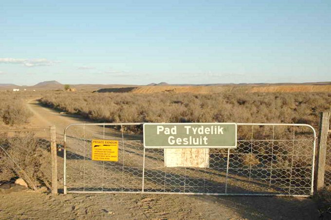 Farm gate